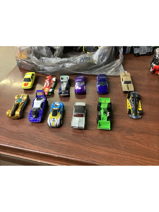 Other - Vintage Lot Of 12 Assorted Toy Cars Various Styles And Brands Hot Wheels